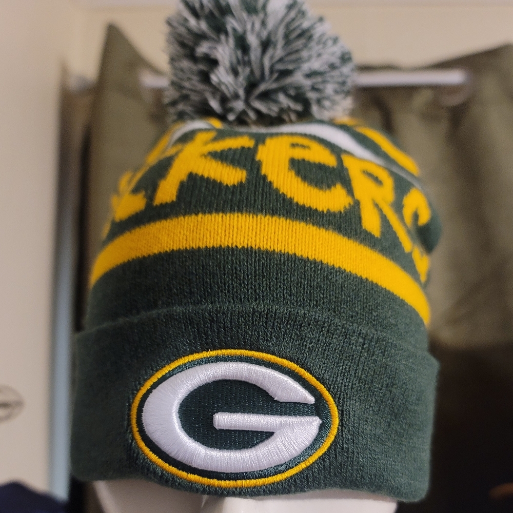 🔥SALE Green Bay Packers - Green and Yellow Knits Beanie